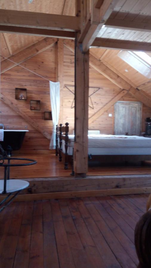 Au Coeur De Saint Agreve -Sejour Chez L'Habitant Kültér fotó